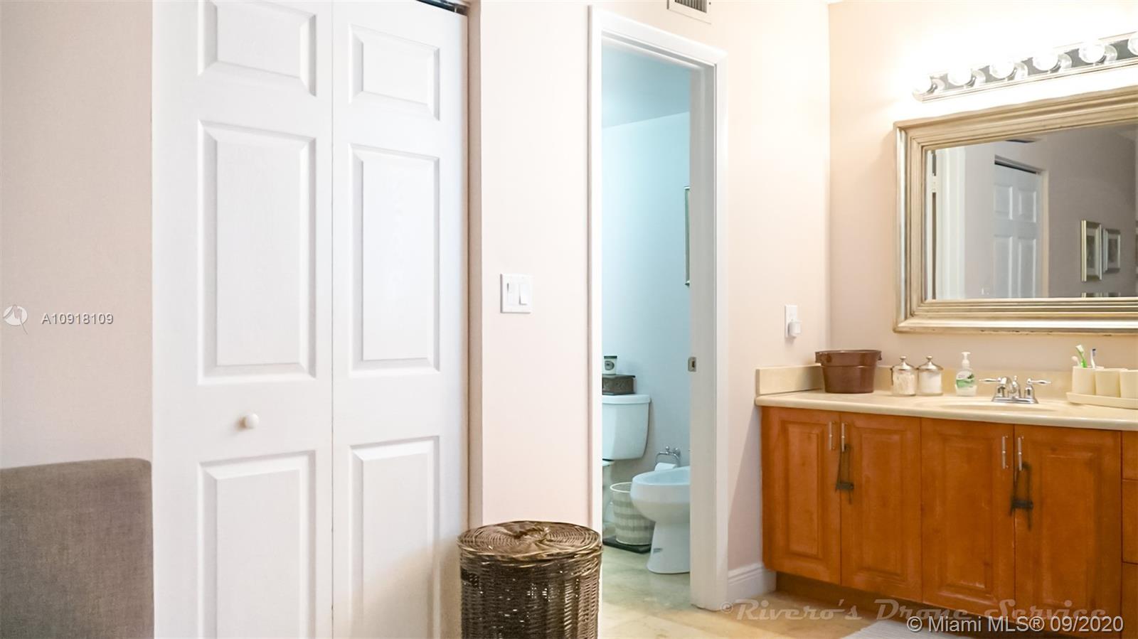 GABLES SOUTH CONDO - Residential