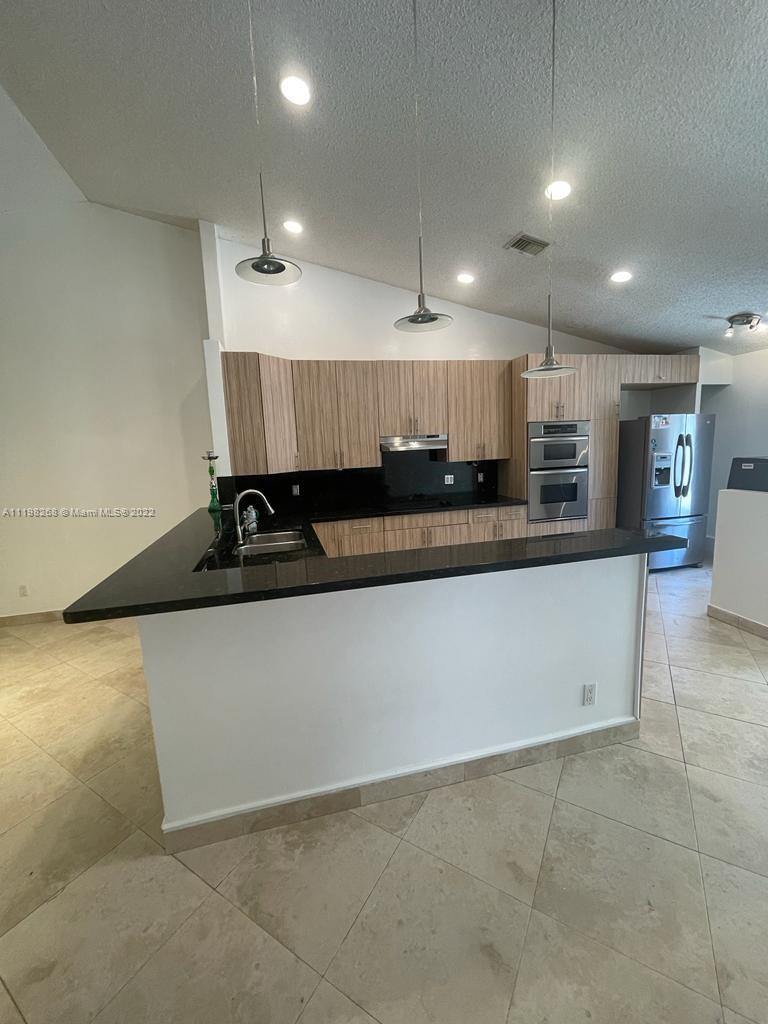 REED LAND CO SUB - Residential Lease