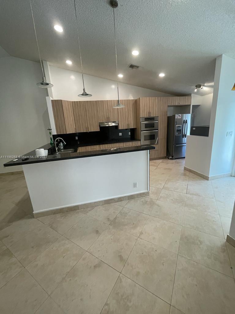 REED LAND CO SUB - Residential Lease