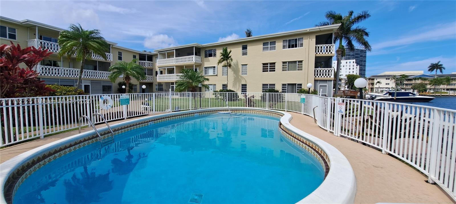 CRYSTAL COVE CONDO - Residential