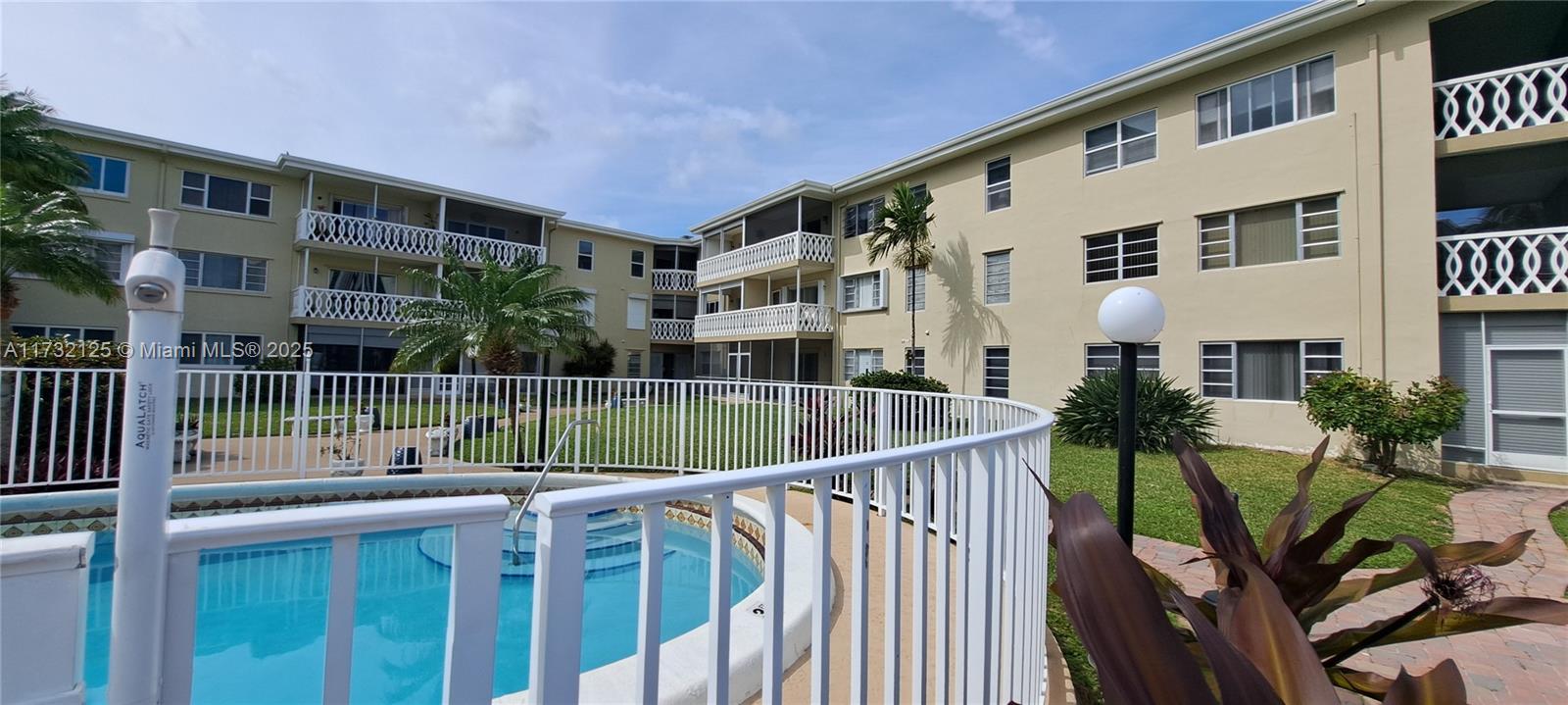 CRYSTAL COVE CONDO - Residential