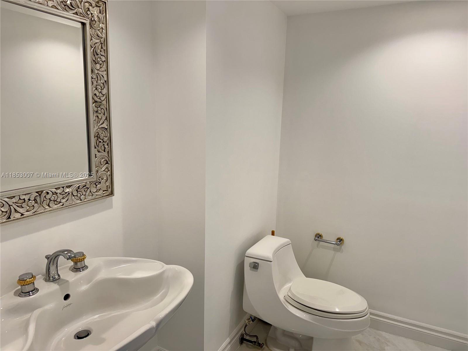 2600 ISL BLVD WILLIAMS IS - Residential Lease