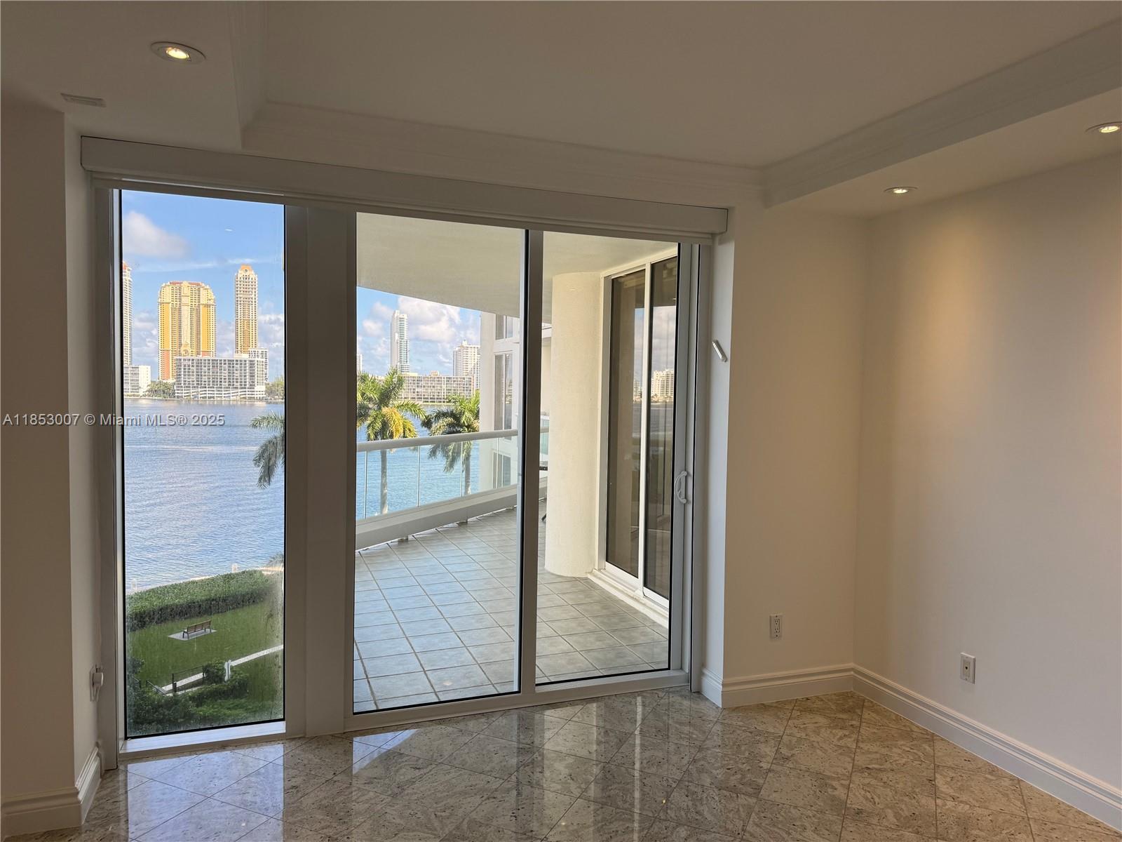 2600 ISL BLVD WILLIAMS IS - Residential Lease