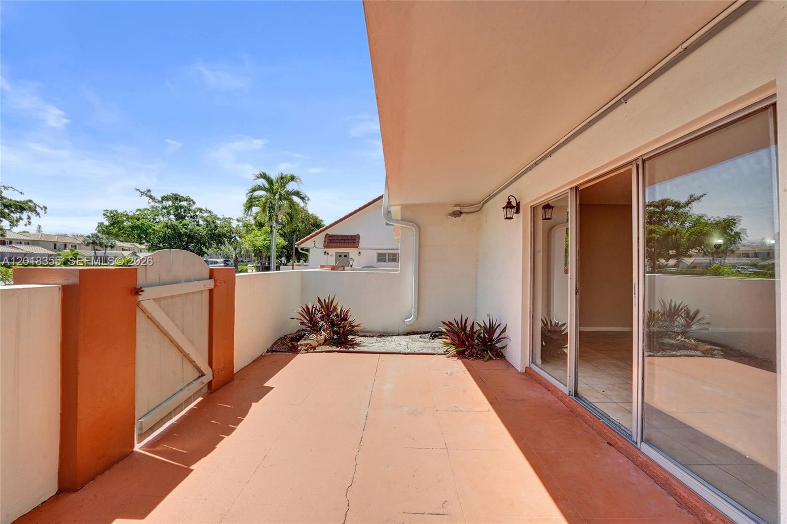VILLAS AT CORAL SPRINGS - Residential