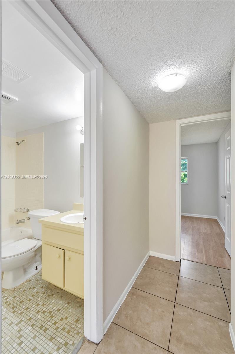 VILLAS AT CORAL SPRINGS - Residential