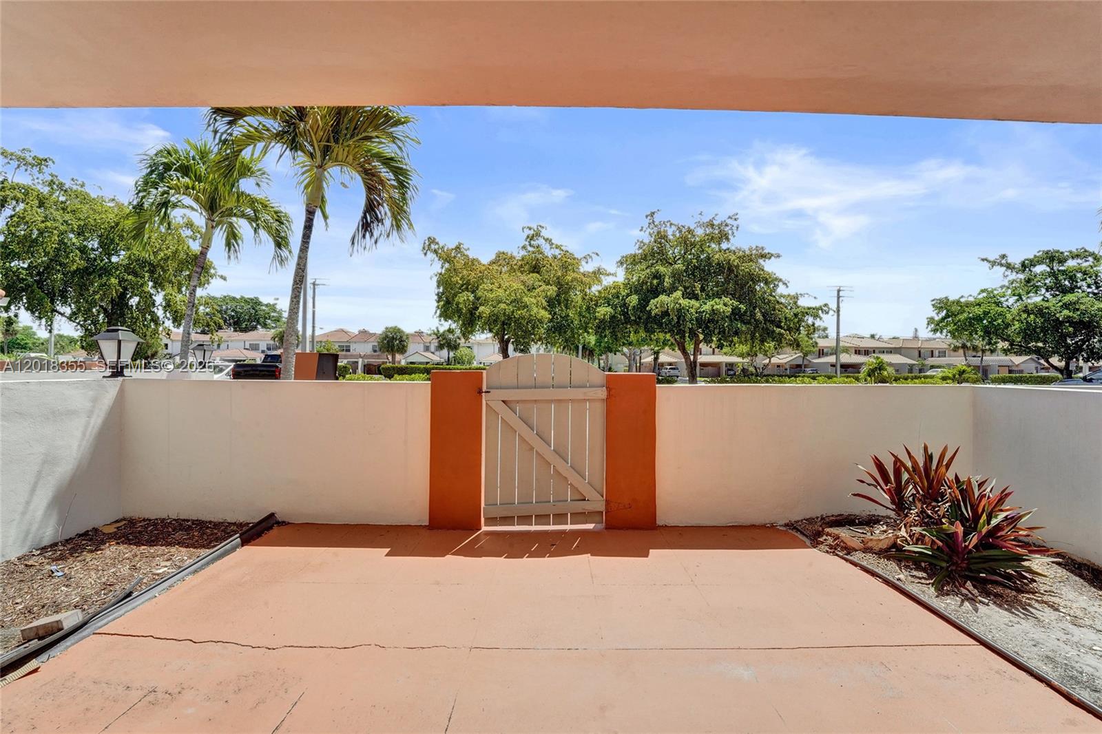 VILLAS AT CORAL SPRINGS - Residential