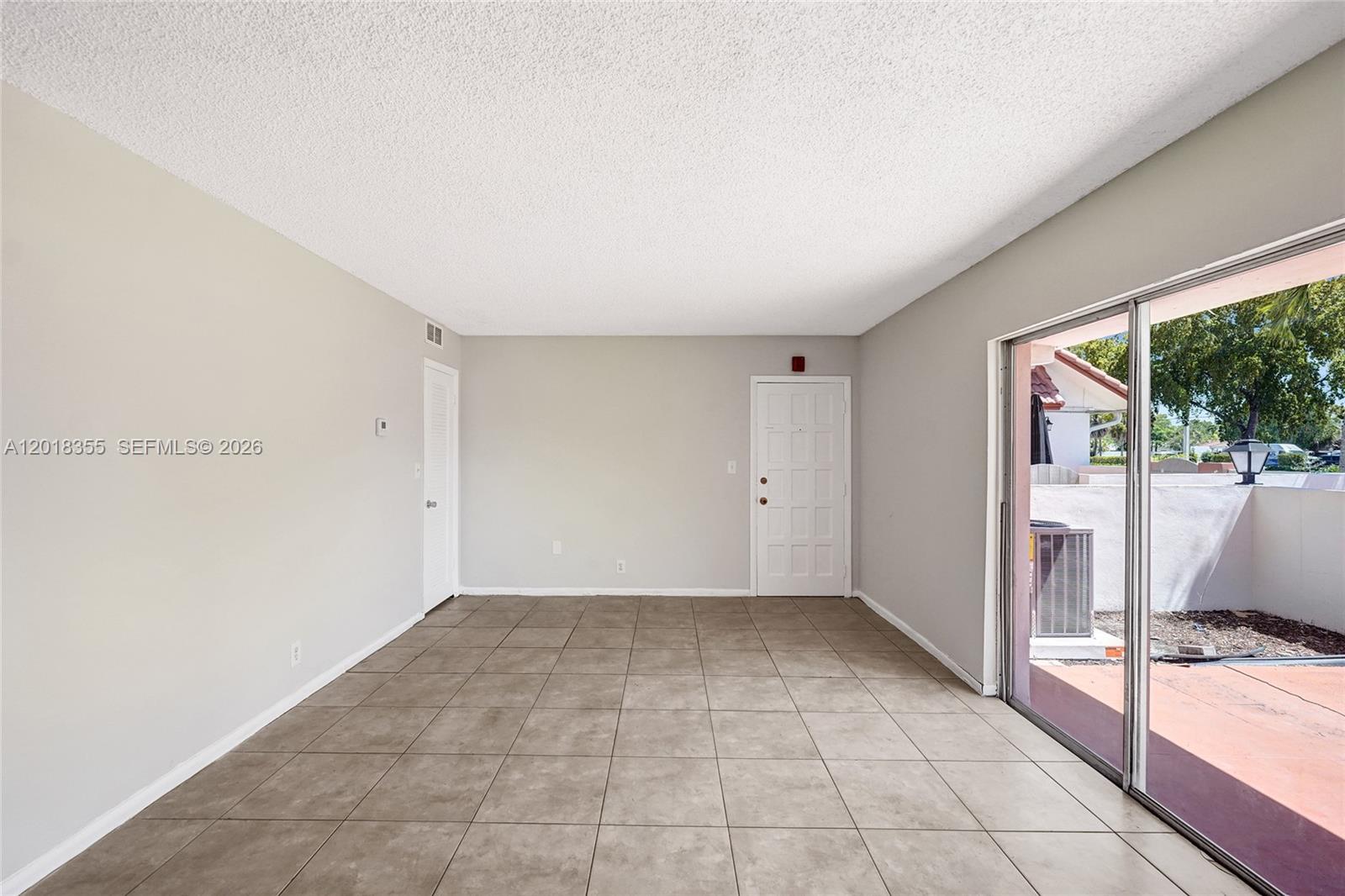 VILLAS AT CORAL SPRINGS - Residential