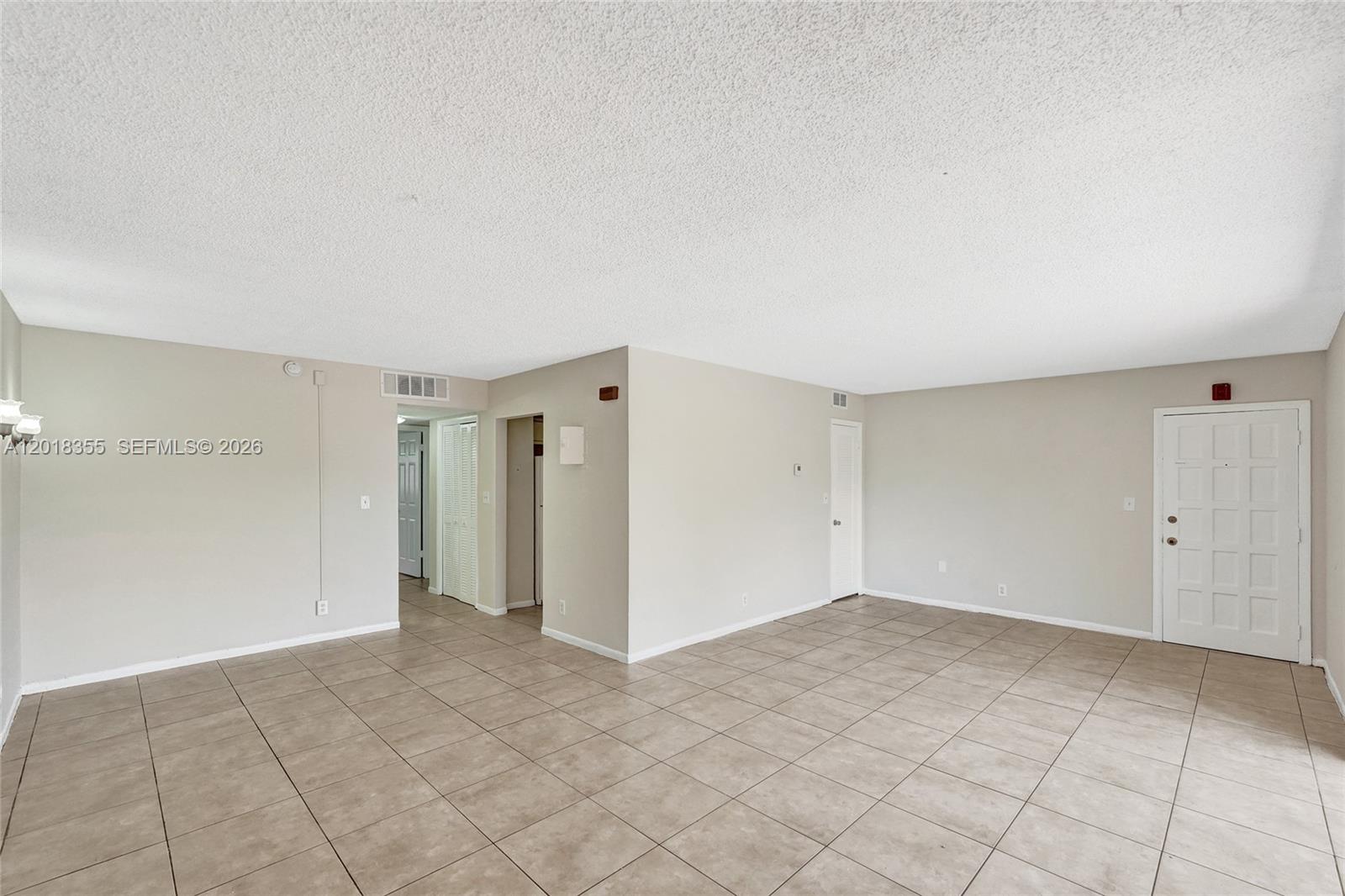 VILLAS AT CORAL SPRINGS - Residential