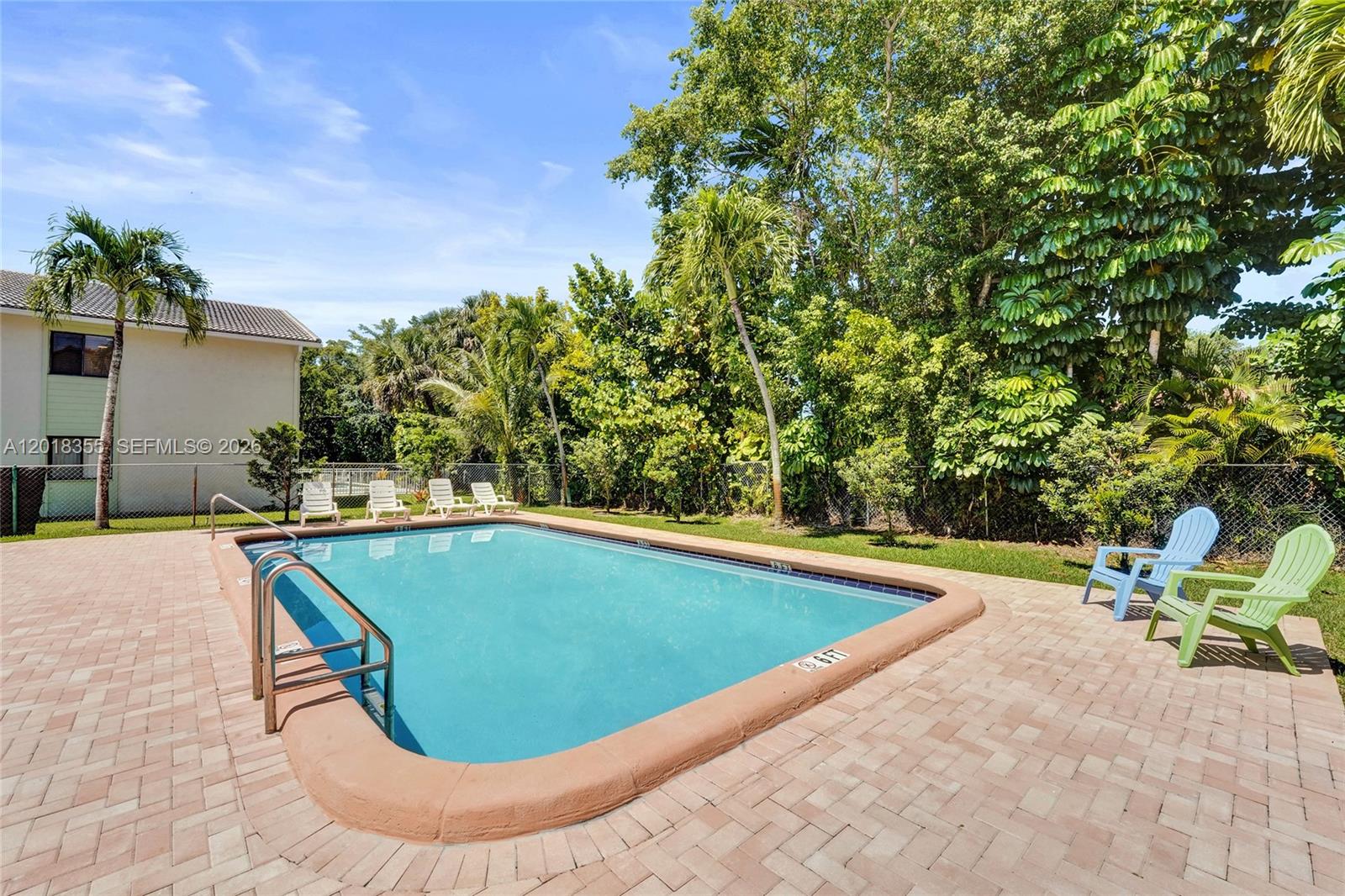 VILLAS AT CORAL SPRINGS - Residential
