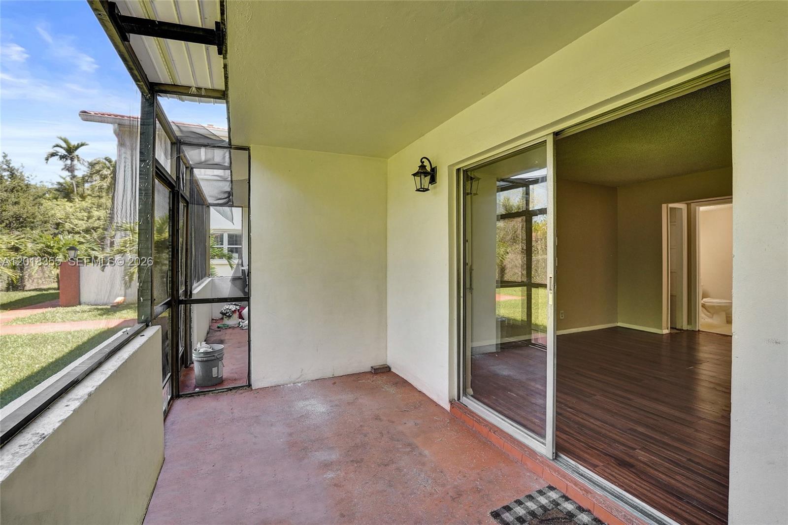 VILLAS AT CORAL SPRINGS - Residential