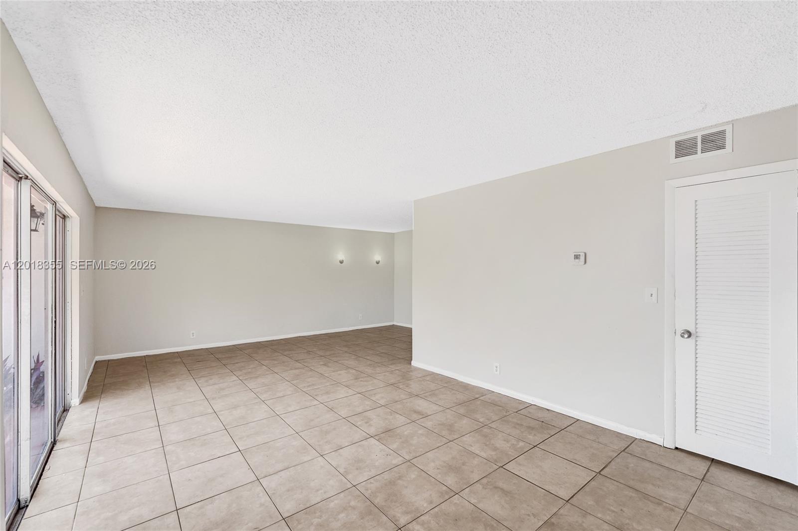 3200 Coral Springs Dr 106
