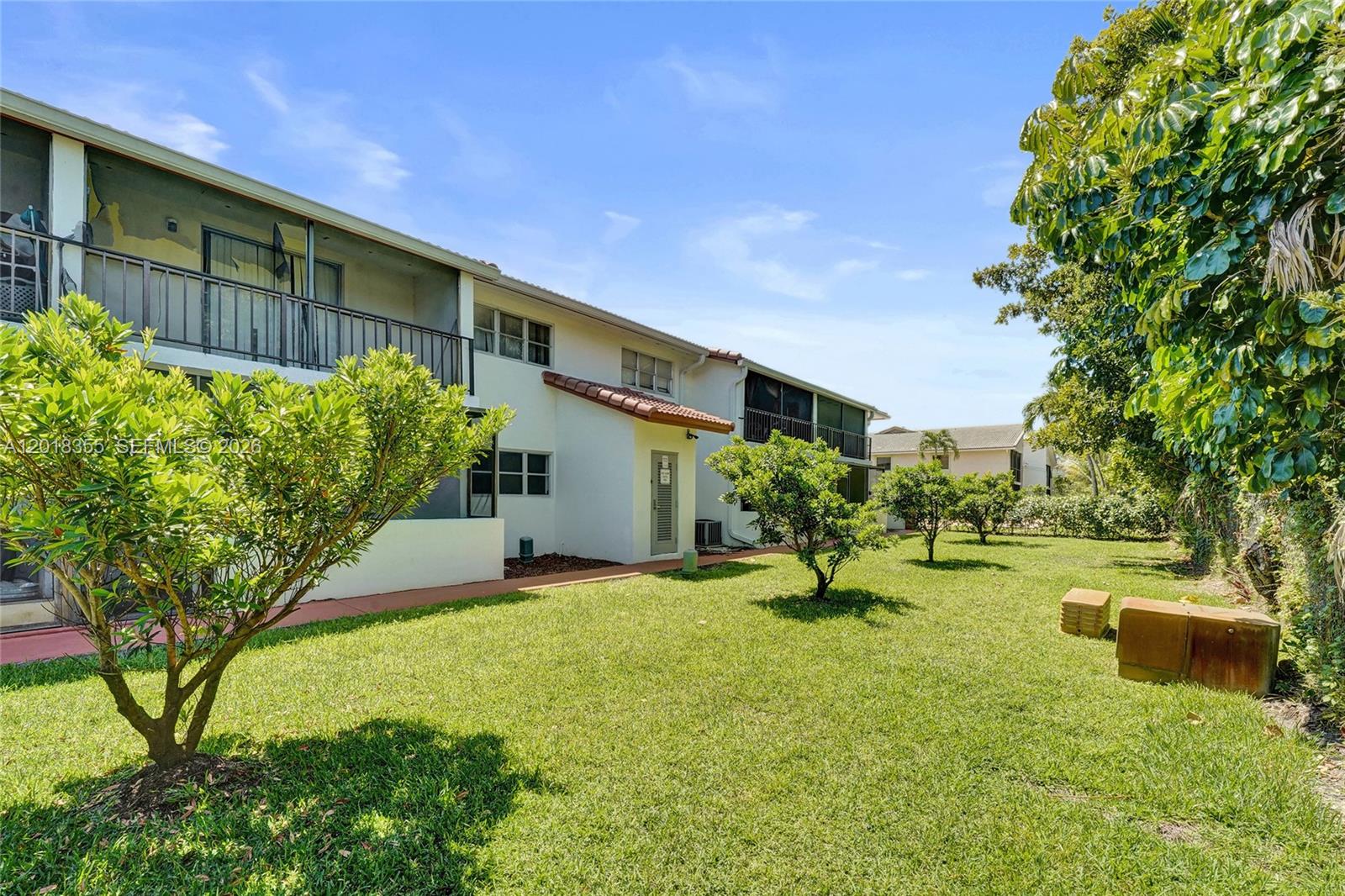 VILLAS AT CORAL SPRINGS - Residential