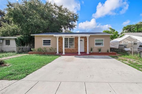 280 NE 172nd St North Miami Beach FL 33162