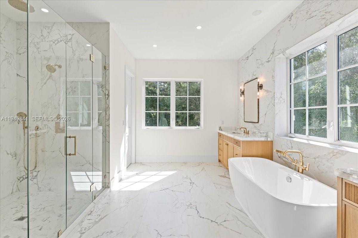 POINSETTIA ESTATES - Residential