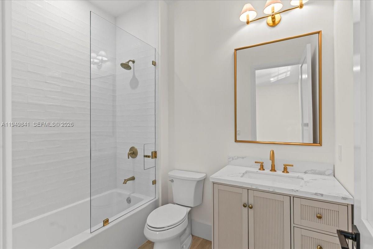 POINSETTIA ESTATES - Residential