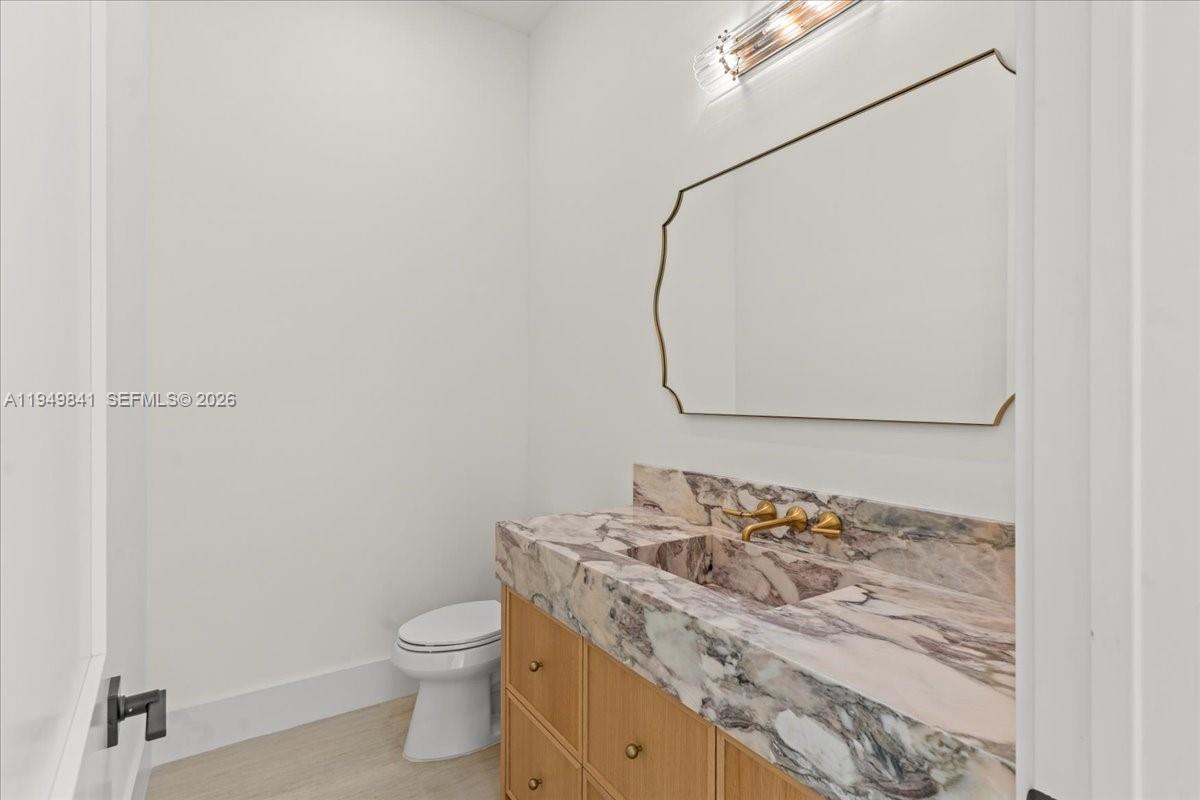 POINSETTIA ESTATES - Residential