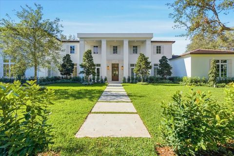 5940 SW 100th Ter Pinecrest FL 33156