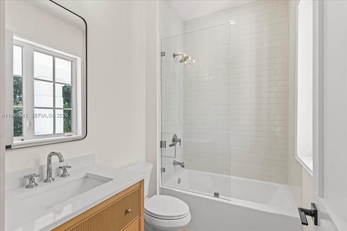 POINSETTIA ESTATES - Residential