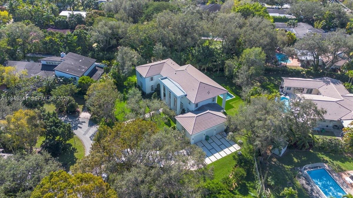 POINSETTIA ESTATES - Residential