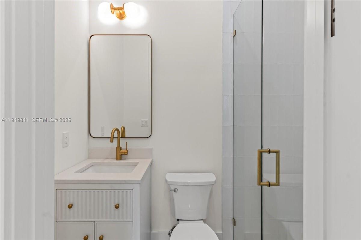 POINSETTIA ESTATES - Residential