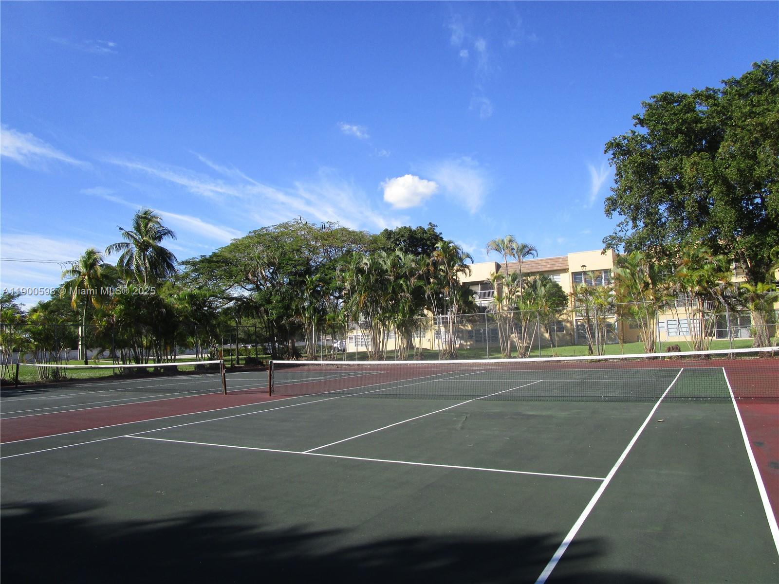 BERMUDA CLUB - Residential