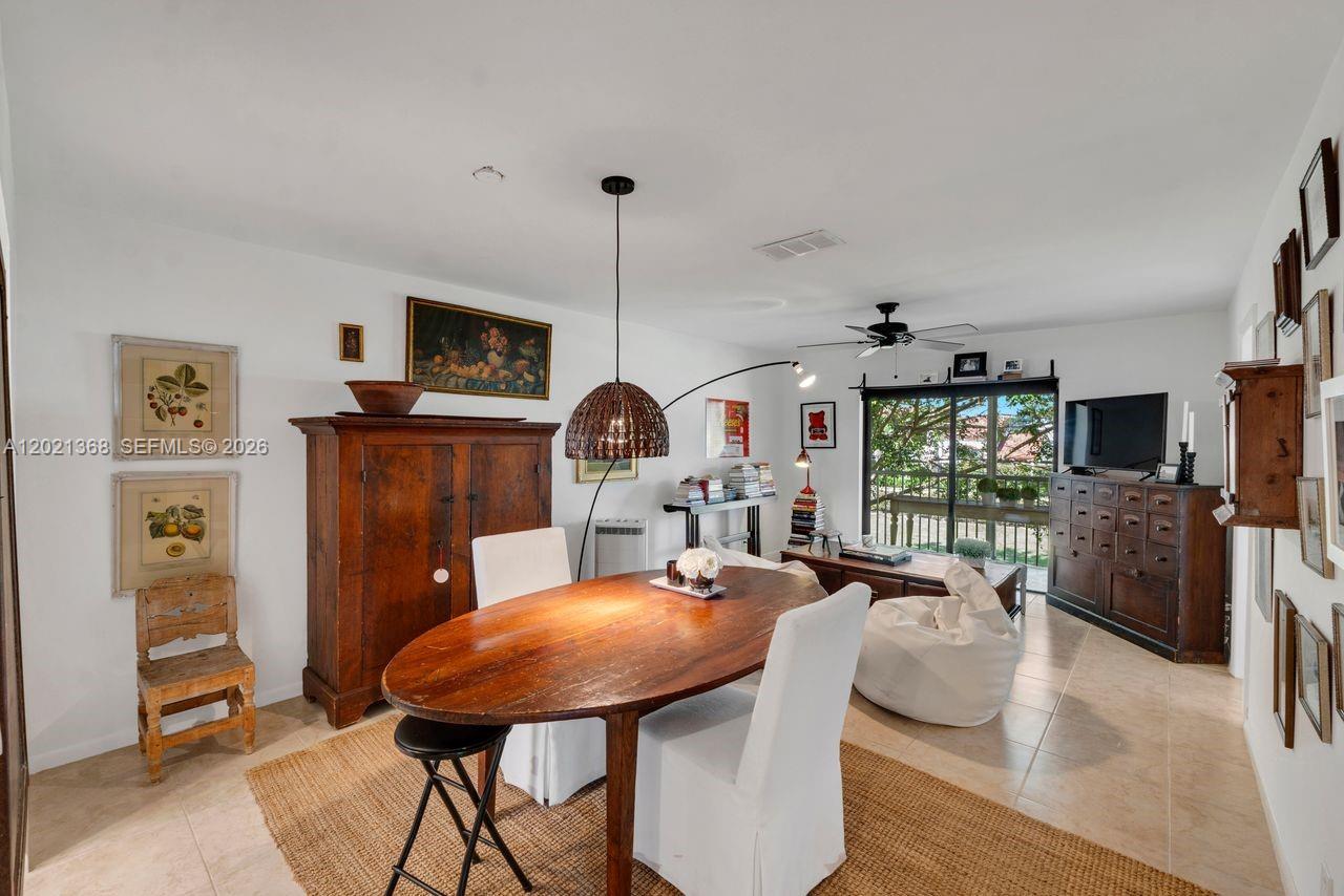 18081 SE Country Club Dr 1-10
