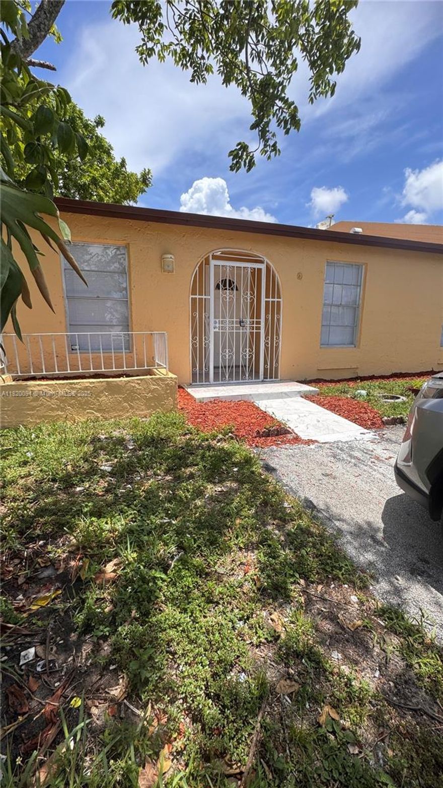 Charming Villa 3/2 with Family Room, title floors throughout, spacious living and dining areas, and a generous patio  perfect for barbecues, outdoor dining, or relaxing in the fresh air. Washer/dryer hookup available. Plenty of on-site parking. Conveniently located near Aldi, Hard Rock Stadium, Move-in ready and easy to show!