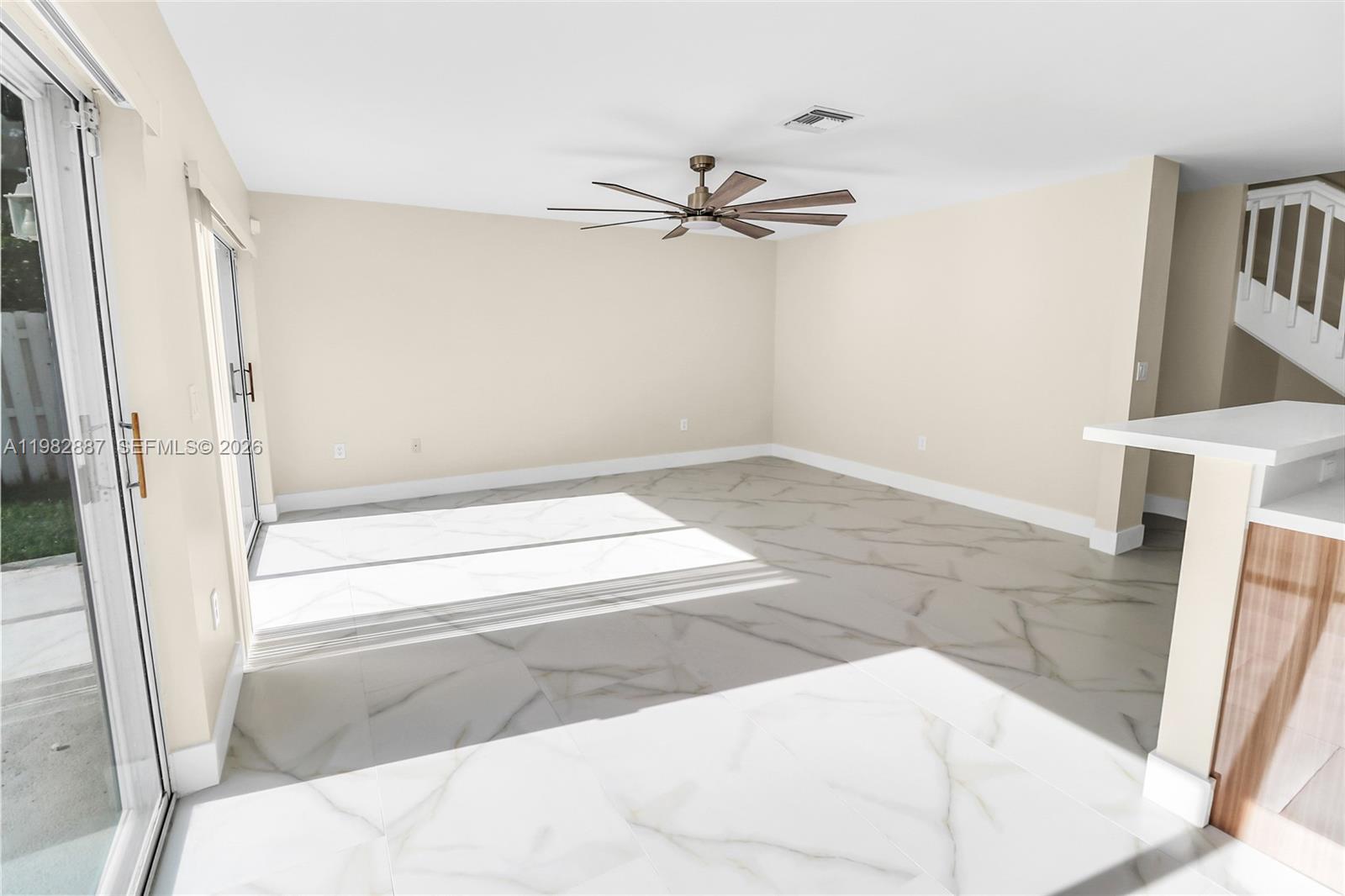 SAWGRASS PLANTATION - Residential