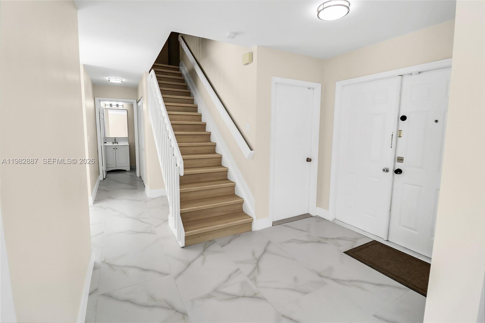 SAWGRASS PLANTATION - Residential