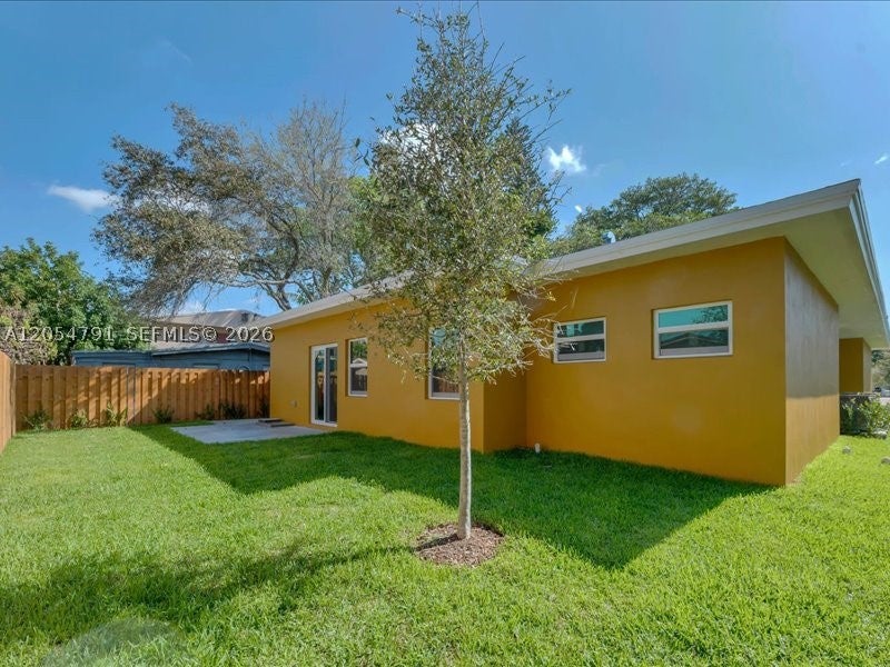 1541 SW 44 Ave, Fort Lauderdale FL
