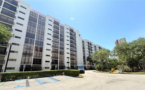 16909 N Bay Rd 116 Sunny Isles Beach FL 33160