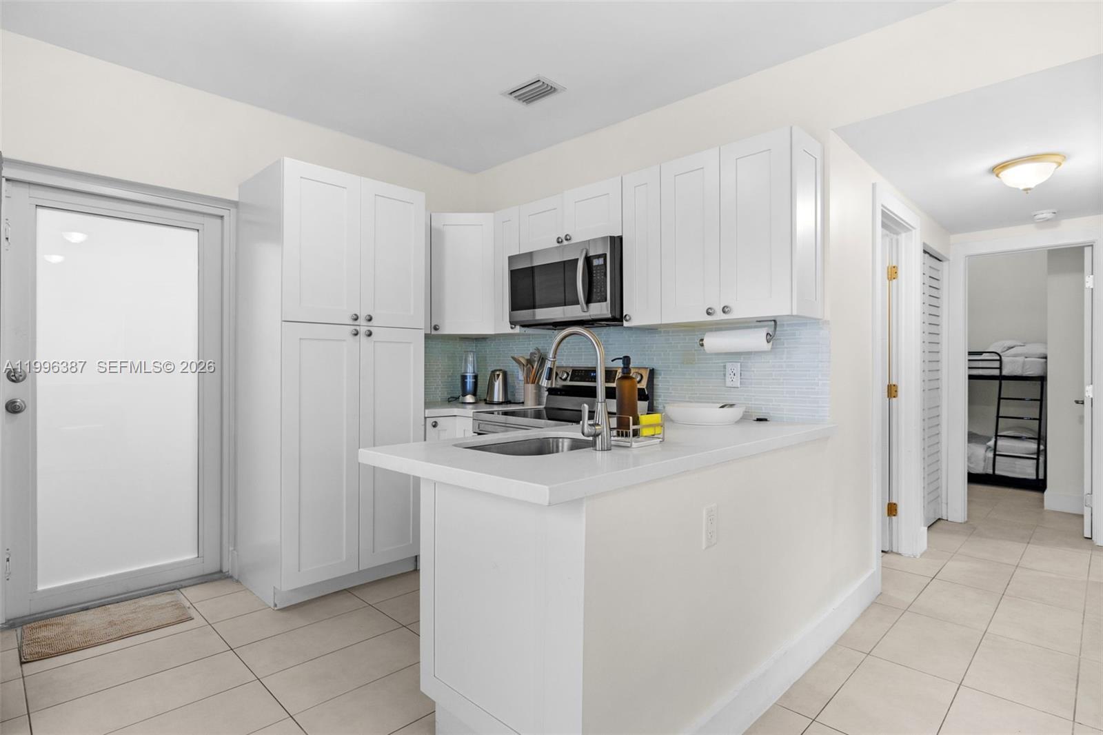 AMD PL BAY RIDGE - Residential Lease