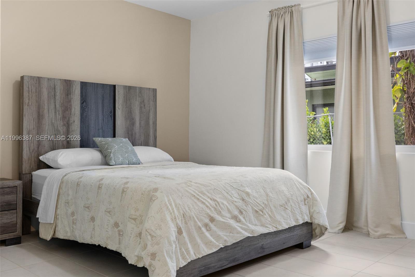 AMD PL BAY RIDGE - Residential Lease