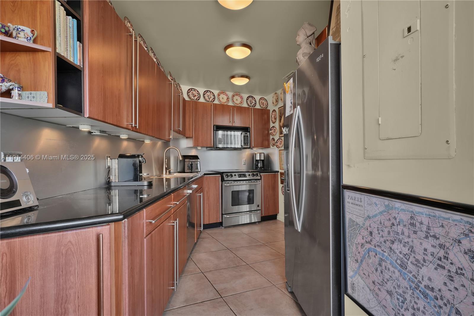 PALM BAY TOWERS CONDO - Residential