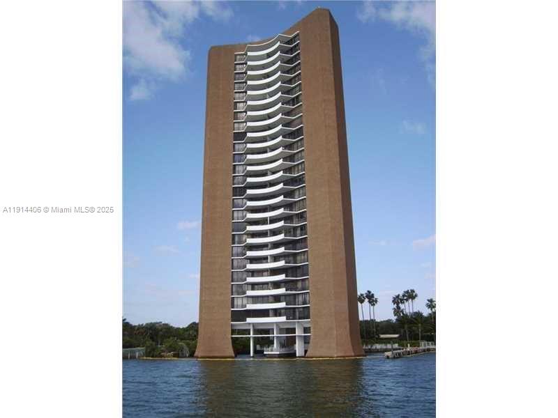 PALM BAY TOWERS CONDO - Residential