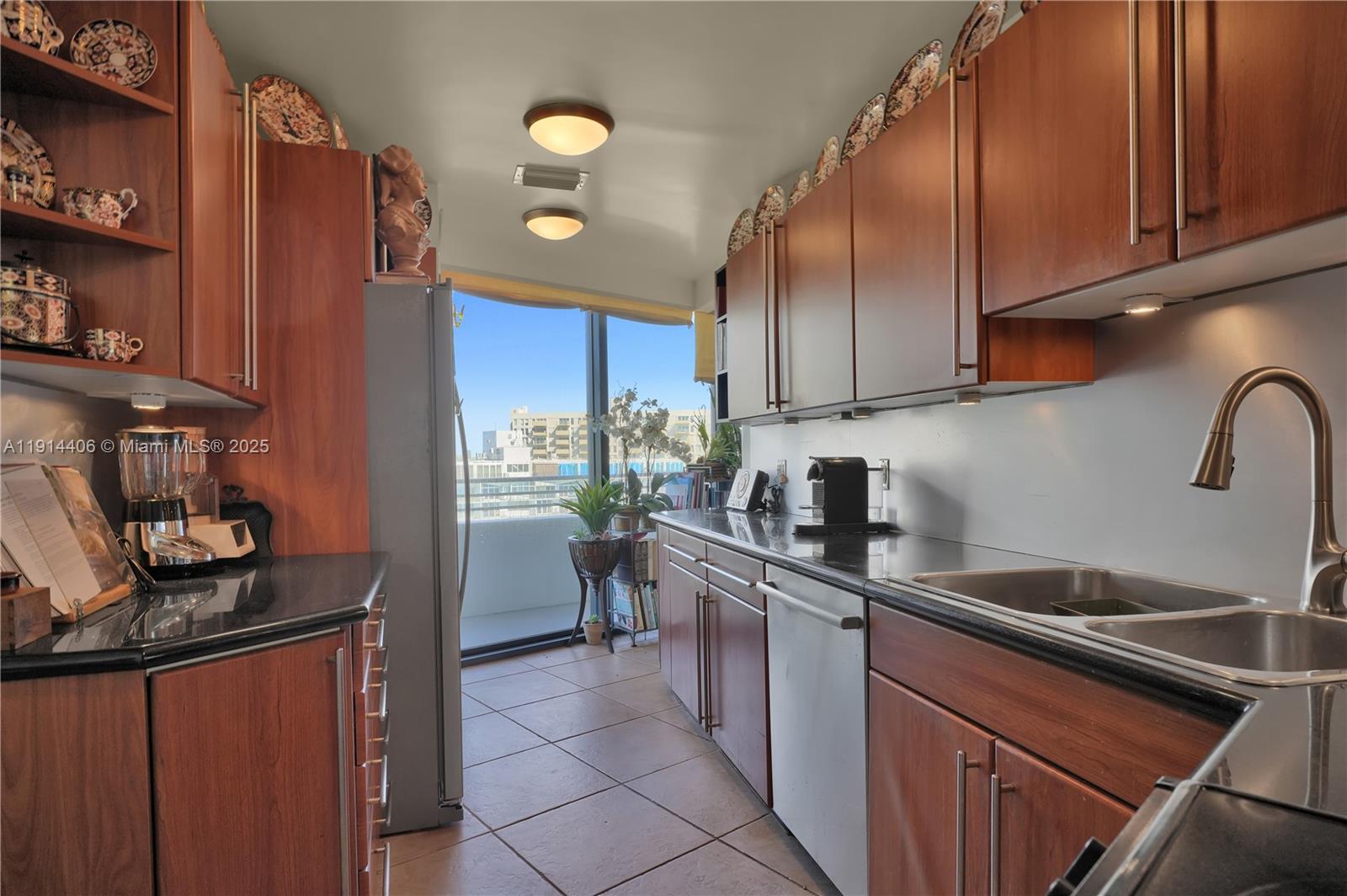 PALM BAY TOWERS CONDO - Residential