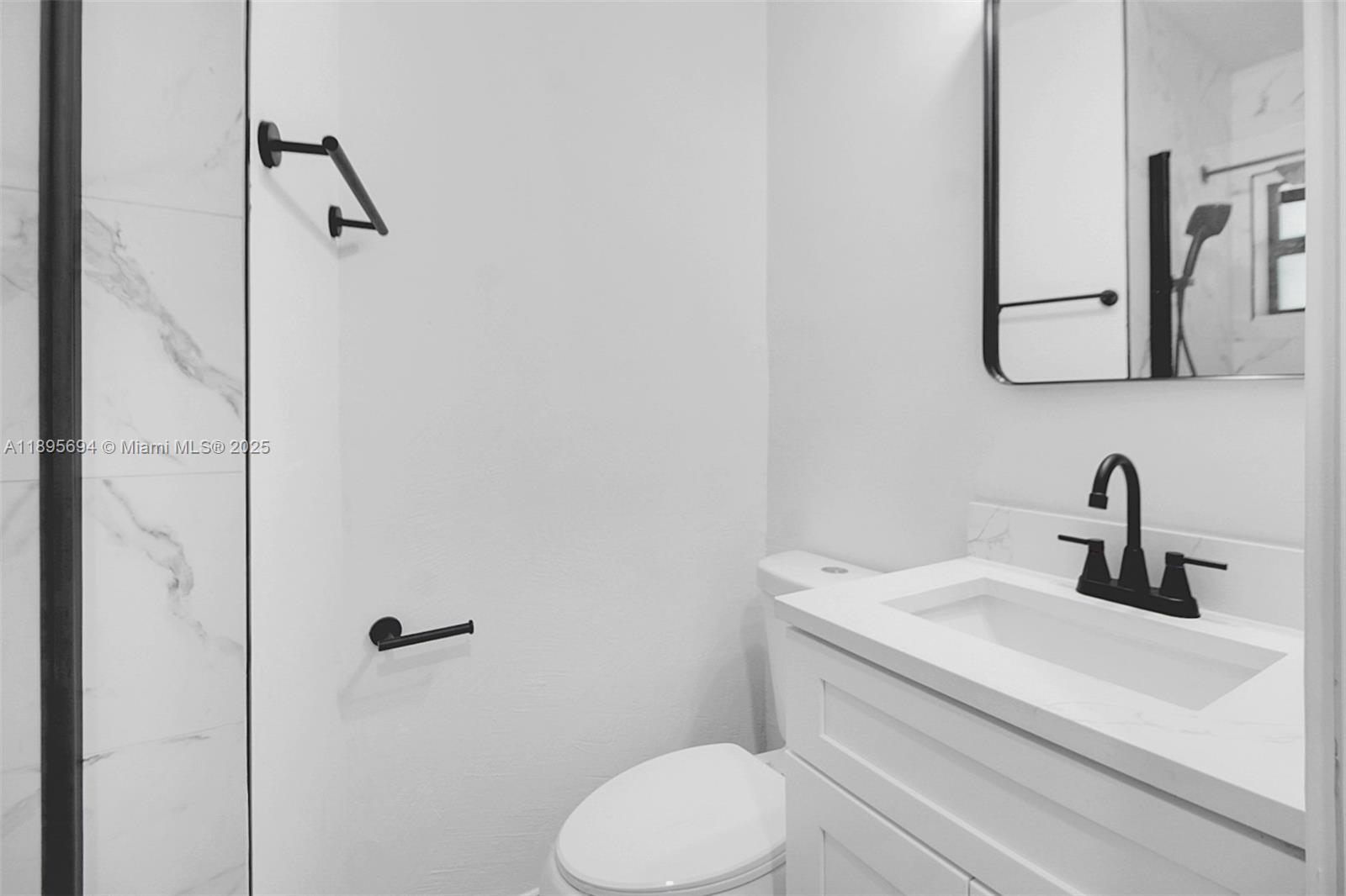 MIDLAND 1ST ADD - Residential