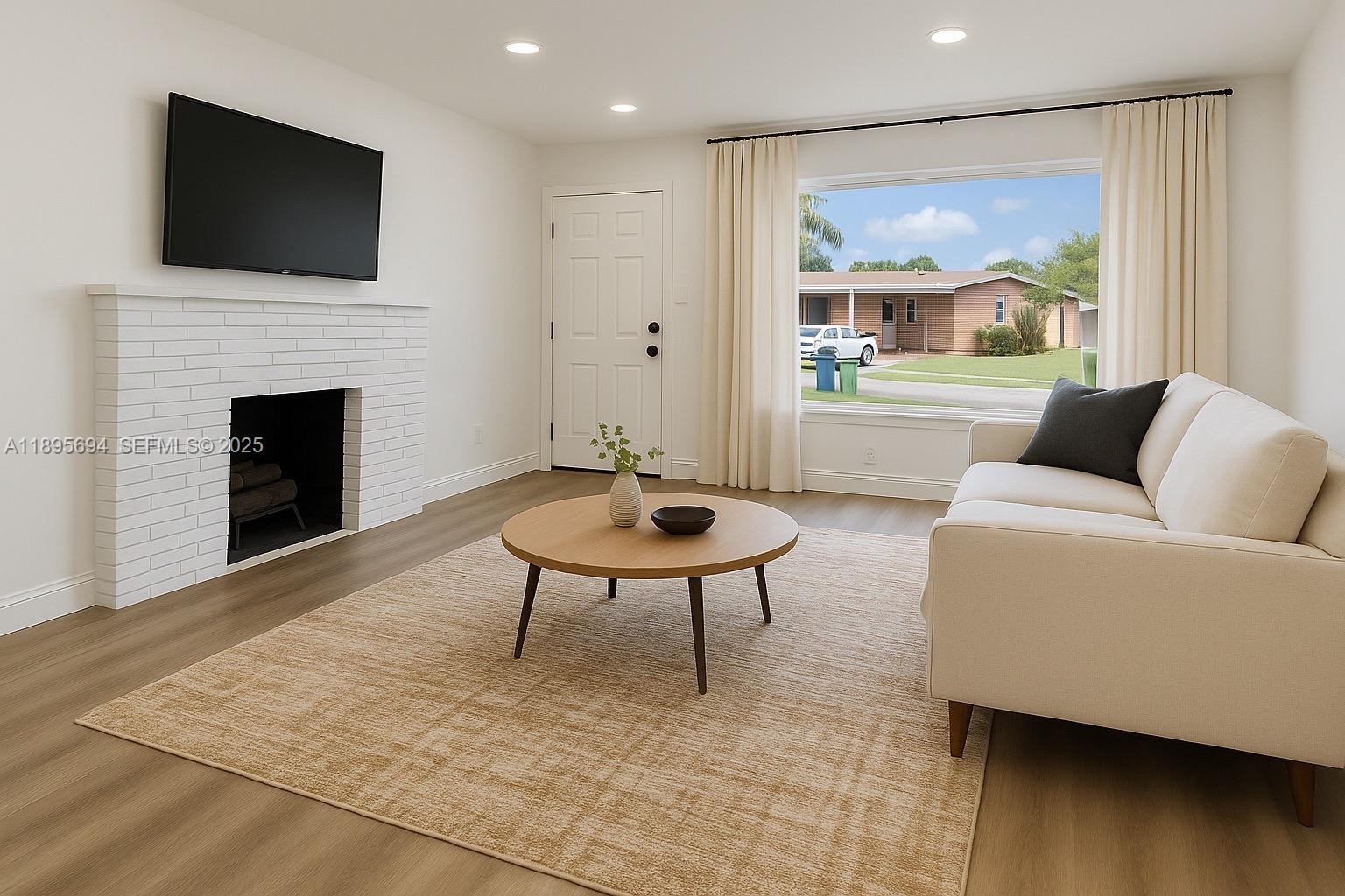 MIDLAND 1ST ADD - Residential