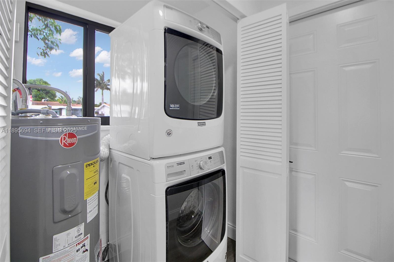 MIDLAND 1ST ADD - Residential