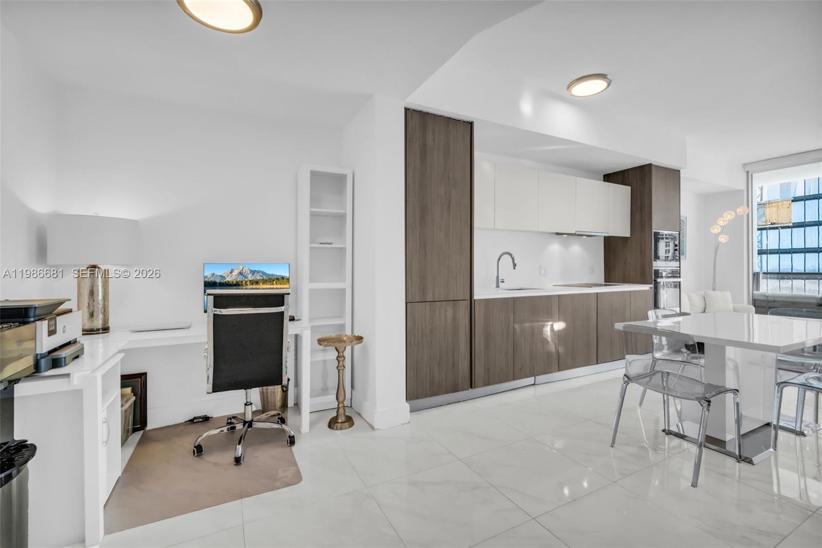 BISCAYNE BEACH CONDO - Residential