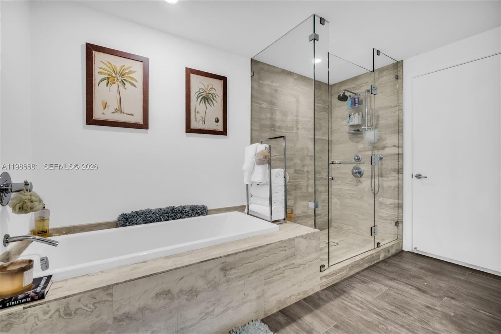 BISCAYNE BEACH CONDO - Residential