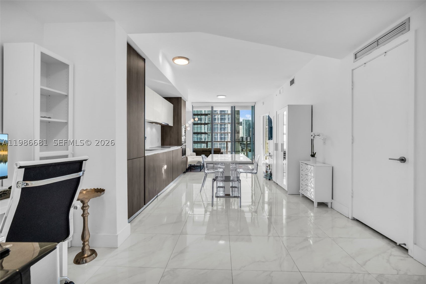 2900 NE 7th Ave 1408