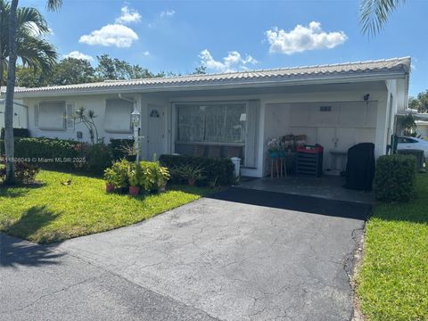 2427 Garland Cir 195 Hollywood FL 33021