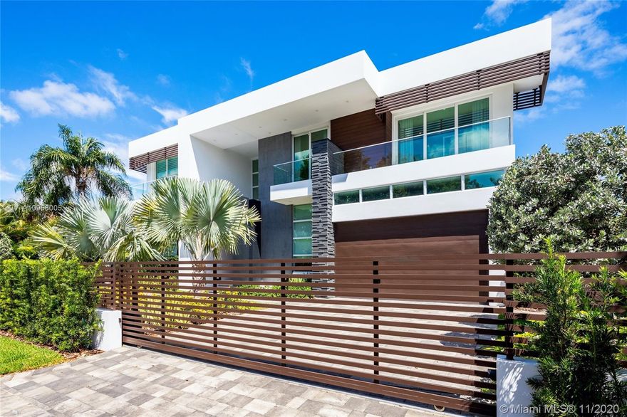 Masterfully Built in 2018, this Brand New 6200 SF Tropical Modern offers a combination of sleek Architecture & Bespoke finishes that will be sure to amaze the most discerning clientele. A thoughtfully Designed open layout perfect for lavish entertainment or family enjoyment, this fully integrated smart home features high ceilings, Crestron lighting, full home automation w/ security cameras, Snaidero Kitchen & Vanities, Electronic Window Treatments, Spacious Walk-in Closets w/ Custom Cabinetry, floating staircase & much more. The sleek lines & modern Architecture seamlessly blurs the lines of Indoor Outdoor living, creating your own tropical oasis. The backyard offers an outdoor summer kitchen w/ grill, zero edge swimming pool w/ spa & covered loggia. A+ Location & Top School District.