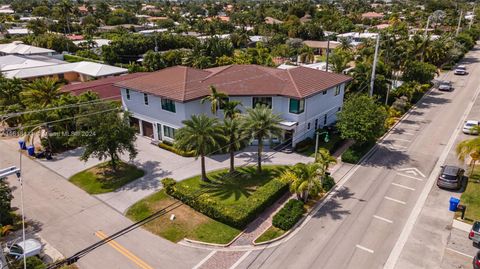 A home in Lauderdale By The Sea