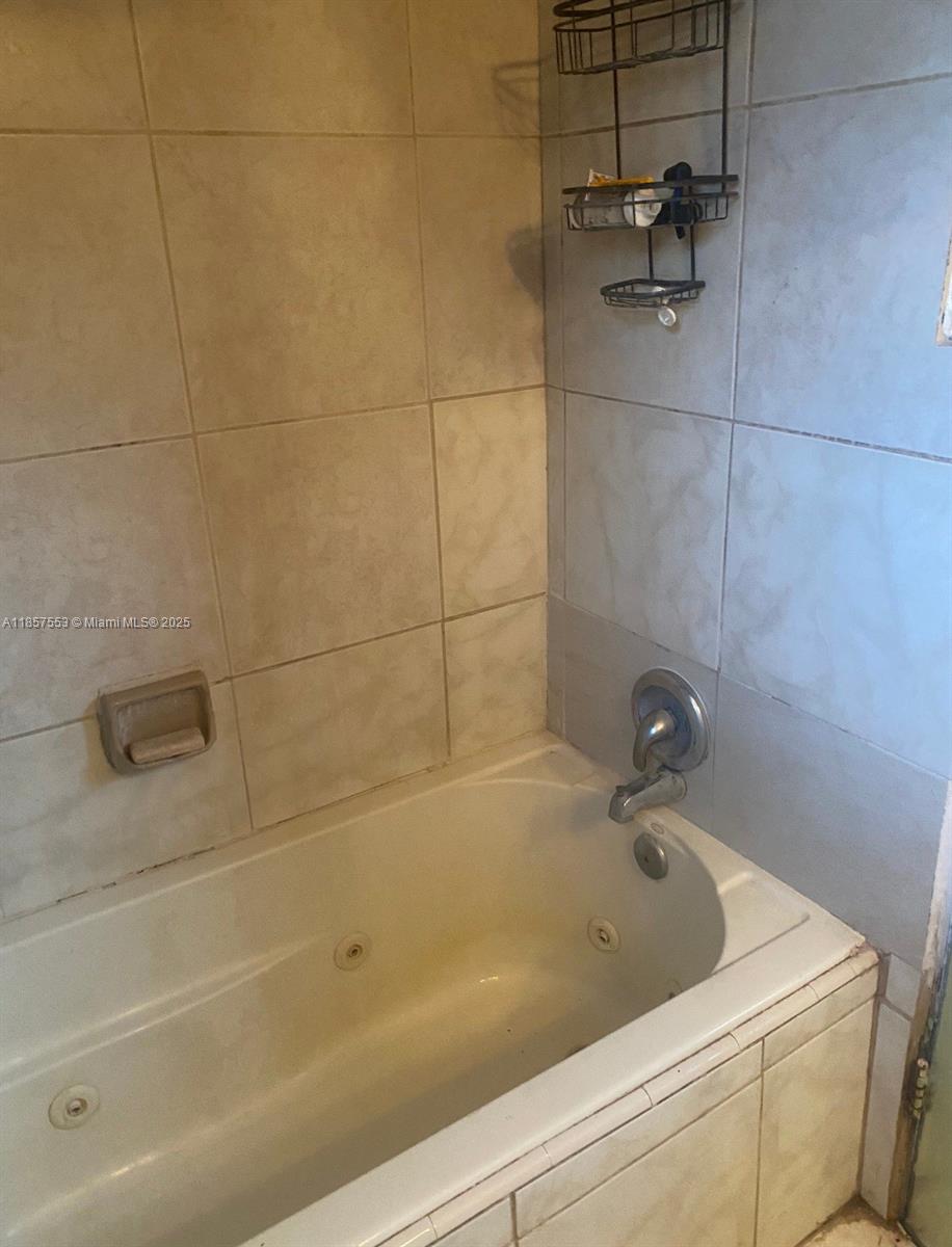 BAY VISTA PARK AMD PL - Residential