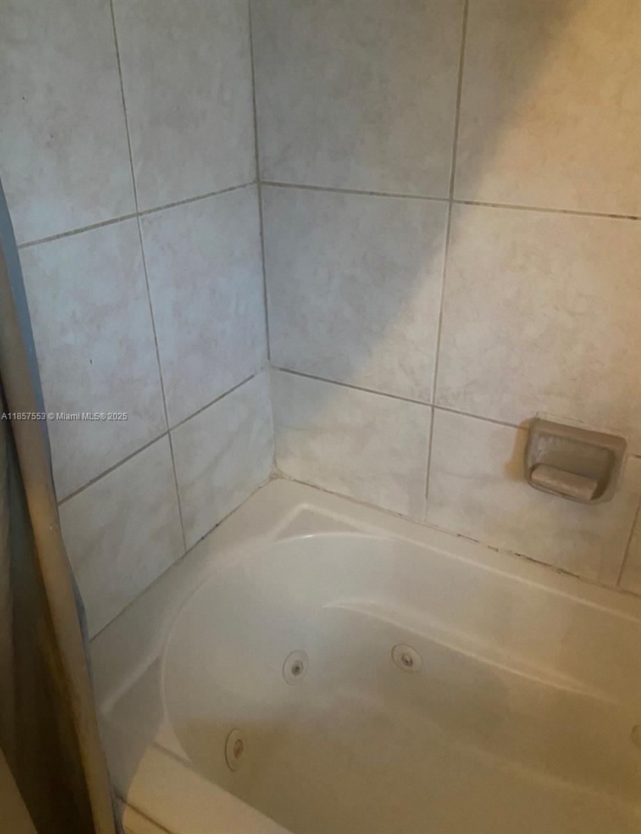 BAY VISTA PARK AMD PL - Residential