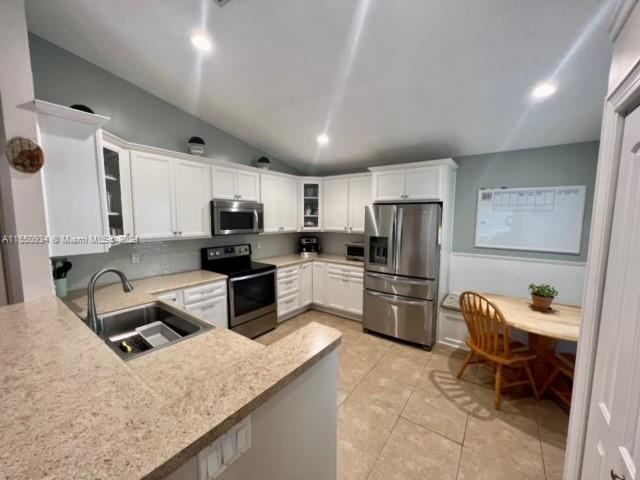 NEW RIVER ESTATES SECTION - Residential Lease