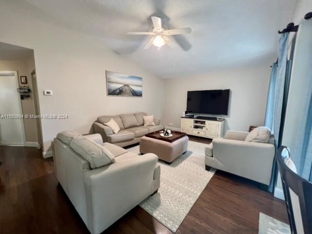 NEW RIVER ESTATES SECTION - Residential Lease