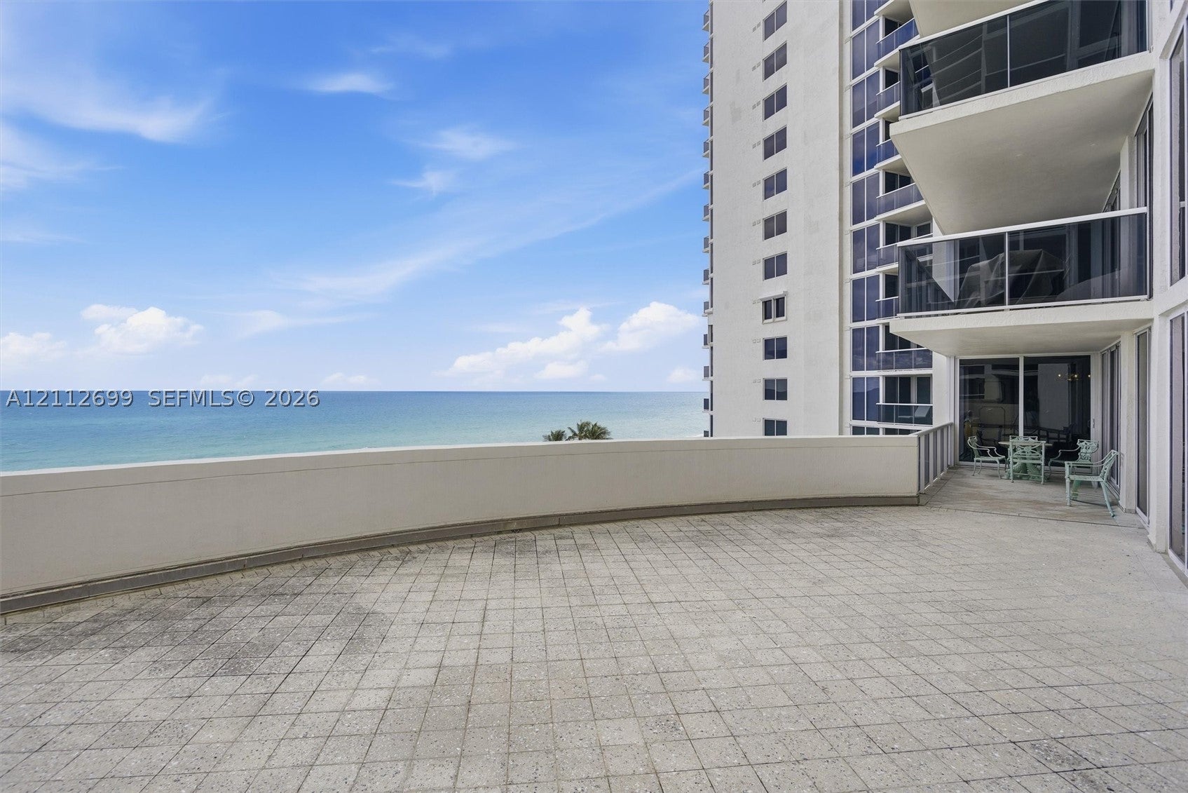 19111 Collins Ave 505